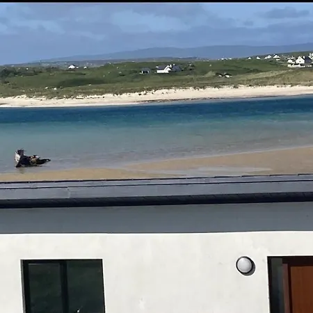 Ostan Gweedore Deluxe Apartments *